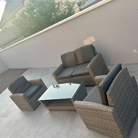 Bella Vista, Parking Gratuit, 5 Min Auxerre Monéteau Exterior foto