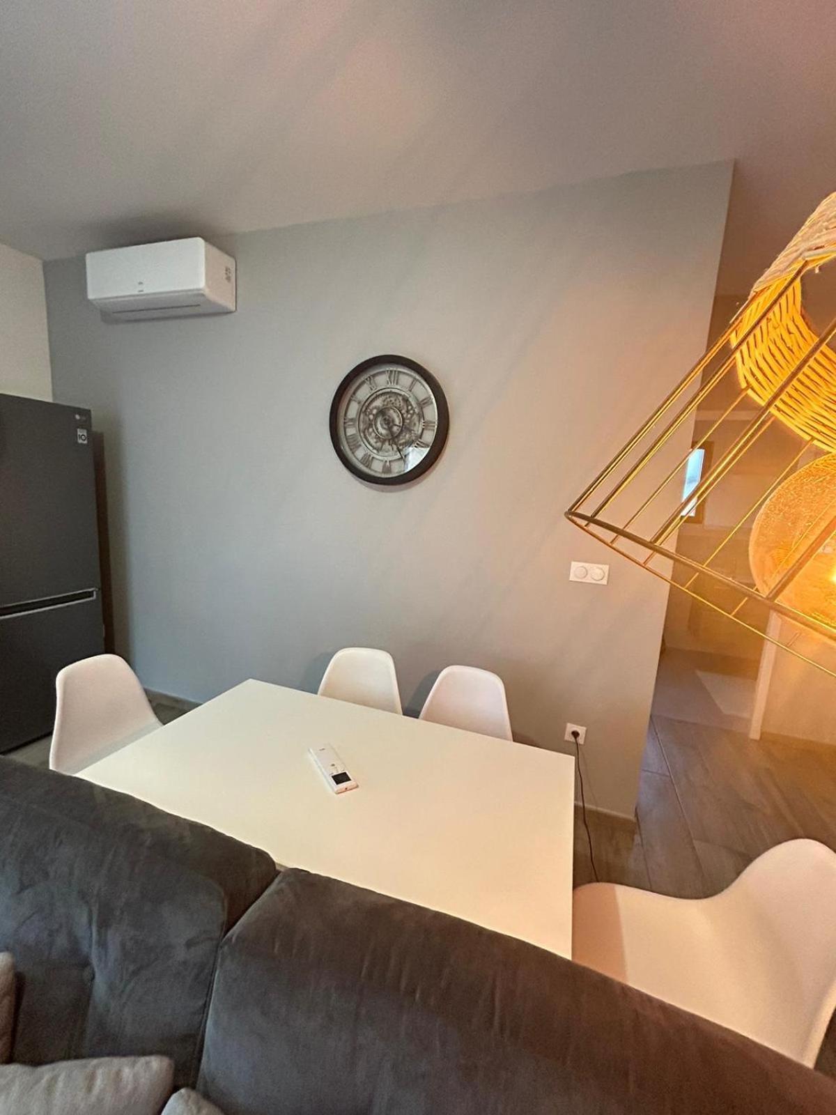 Bella Vista, Parking Gratuit, 5 Min Auxerre Monéteau Exterior foto